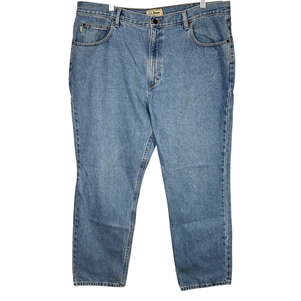 L.L. Bean Classic Fit Jeans Mens 40x30 Light Wash Denim Casual Pants